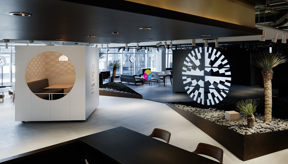 SURUGA Bank SHONAN T-SITE