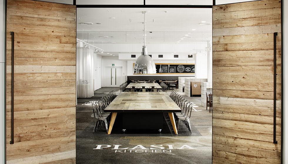 PLISIA KITCHEN